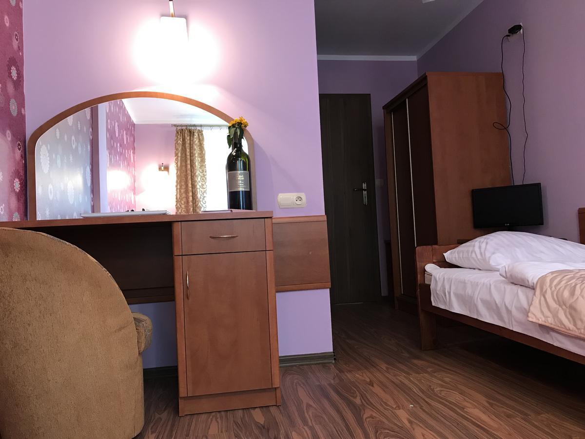 Gosciniec Kukle住宿加早餐旅馆 外观 照片